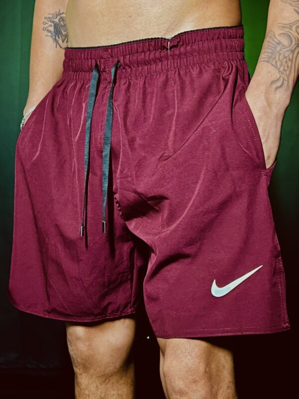 BERMUDA NIKE