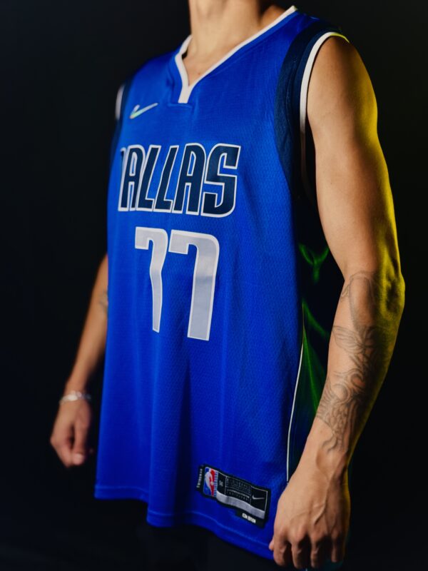 Regata NBA,Dallas Mavericks (Doncic)-Tradicional - Imagem 2